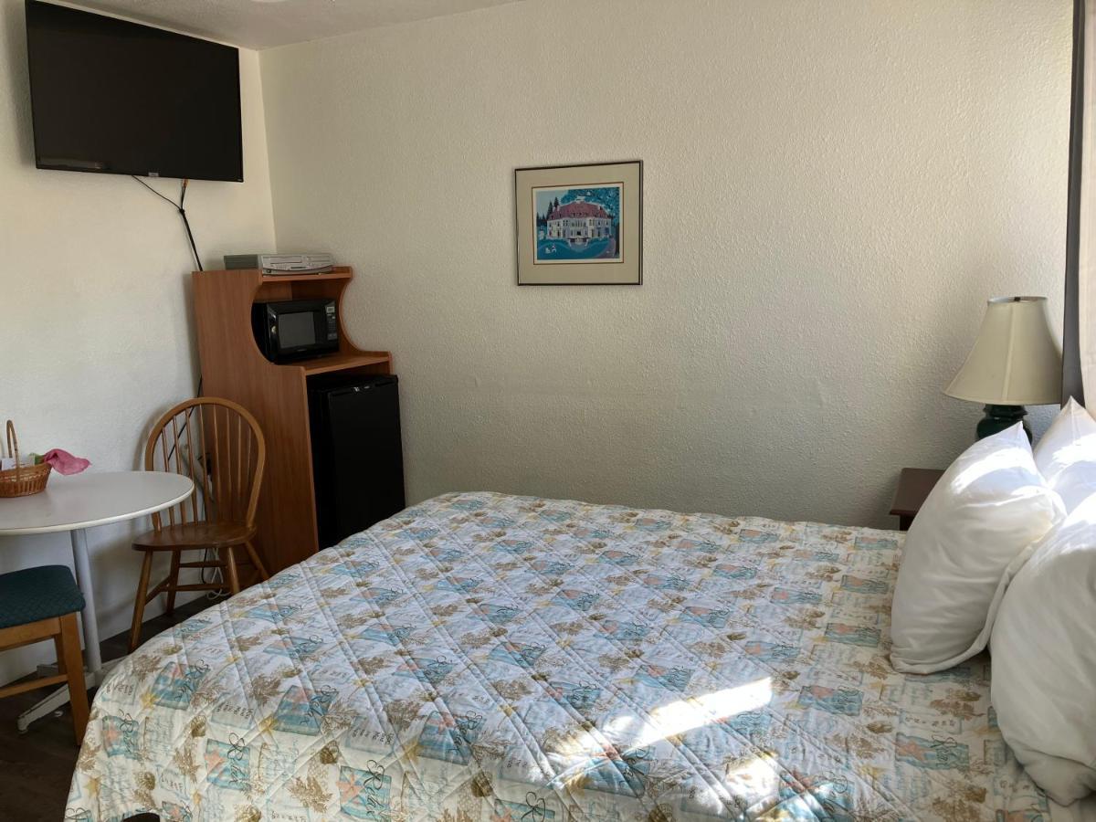 Lighthouse Inn Florence Εξωτερικό φωτογραφία