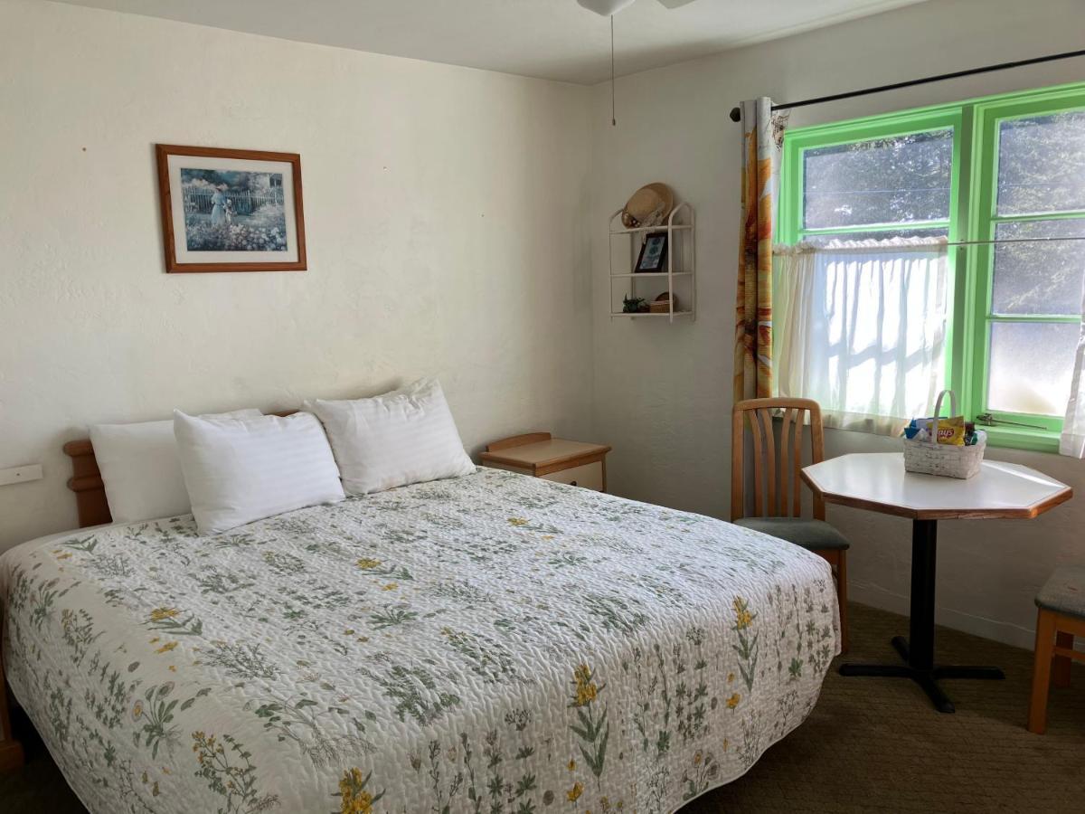 Lighthouse Inn Florence Εξωτερικό φωτογραφία