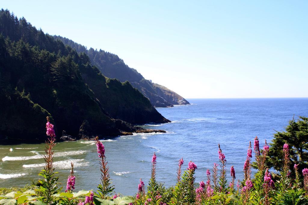 Lighthouse Inn Florence Εξωτερικό φωτογραφία
